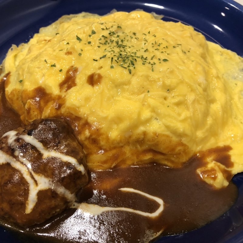 オムライスハンバーグ添え(ラ・セーヌ )