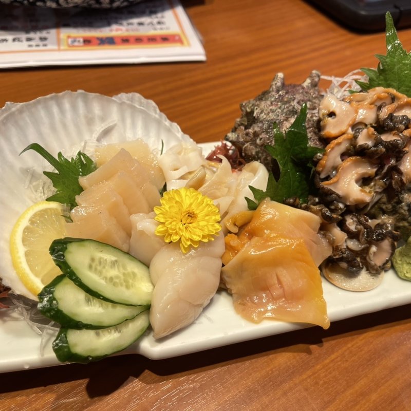貝の盛り合わせ(沼津 魚がし鮨　メイワン浜松店)