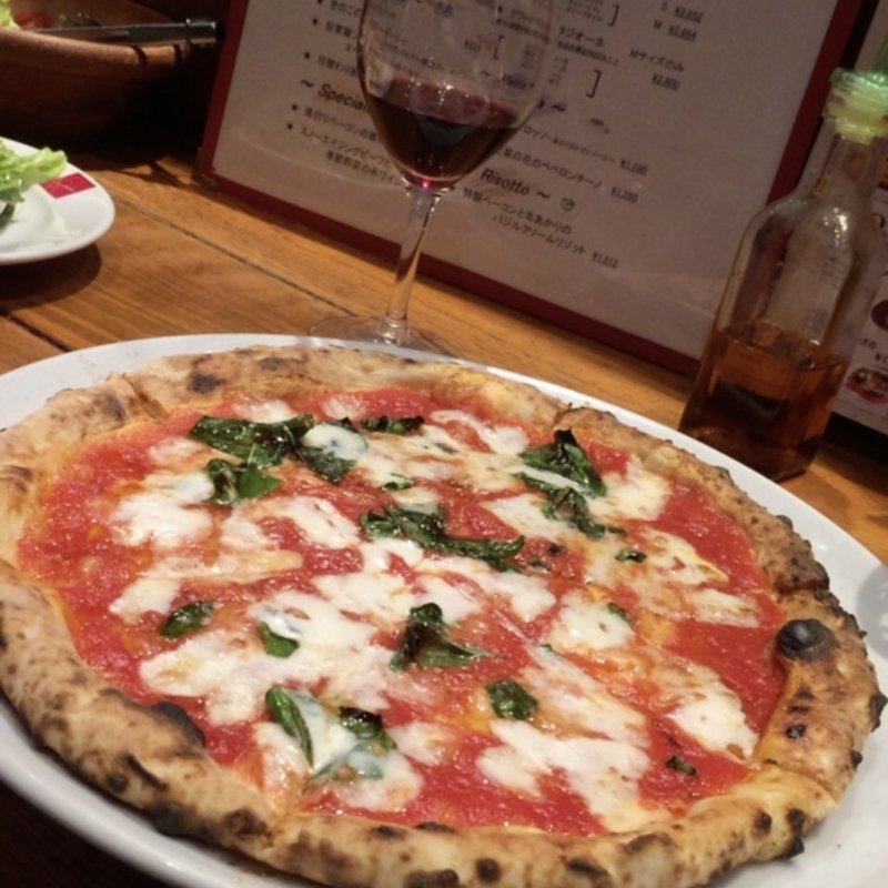 (サルバトーレ　クオモ　中野)