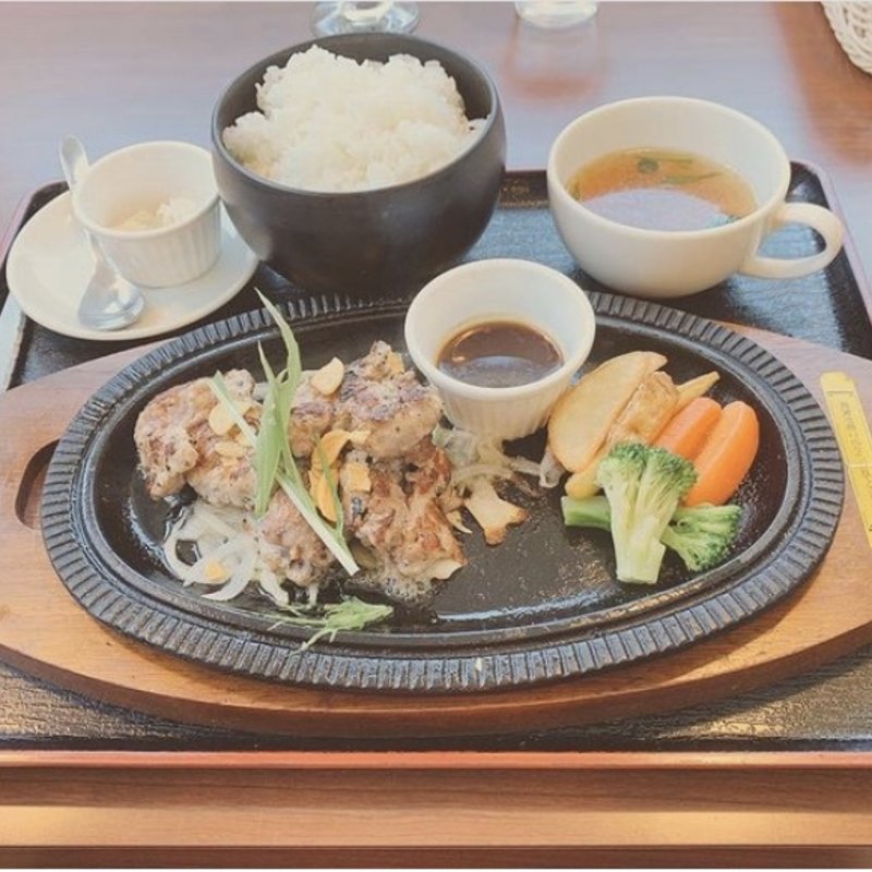 サーロインカットステーキ定食(ことぶき亭)