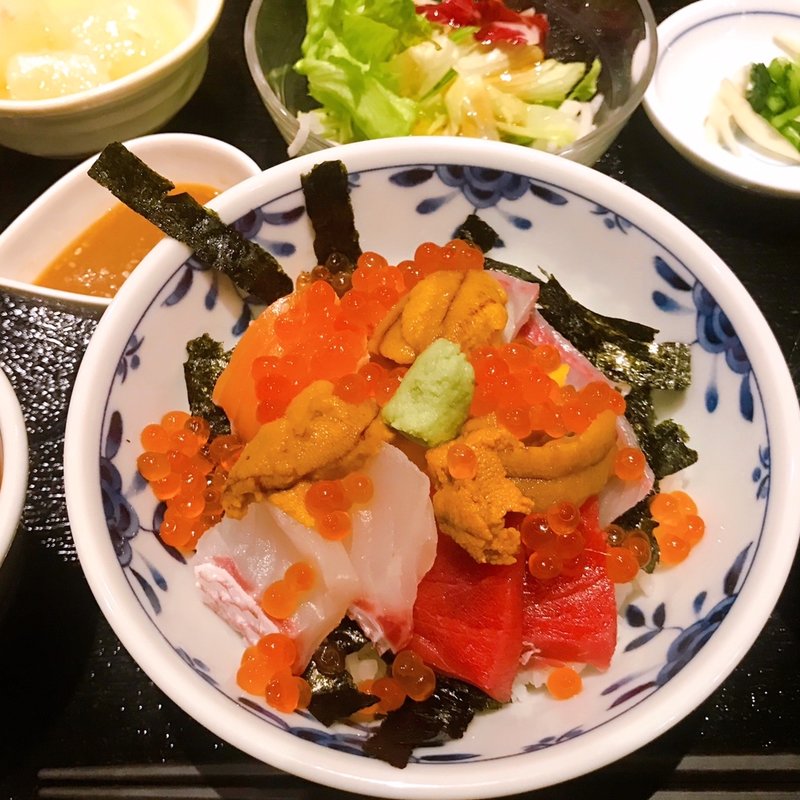 特選海鮮丼(たけはた)