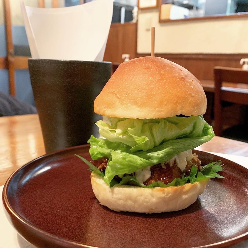 アジフライバーガー(酒肴 新屋敷)