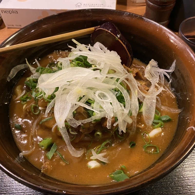 冷たいカレーうどん(手打ち饂飩にしき )