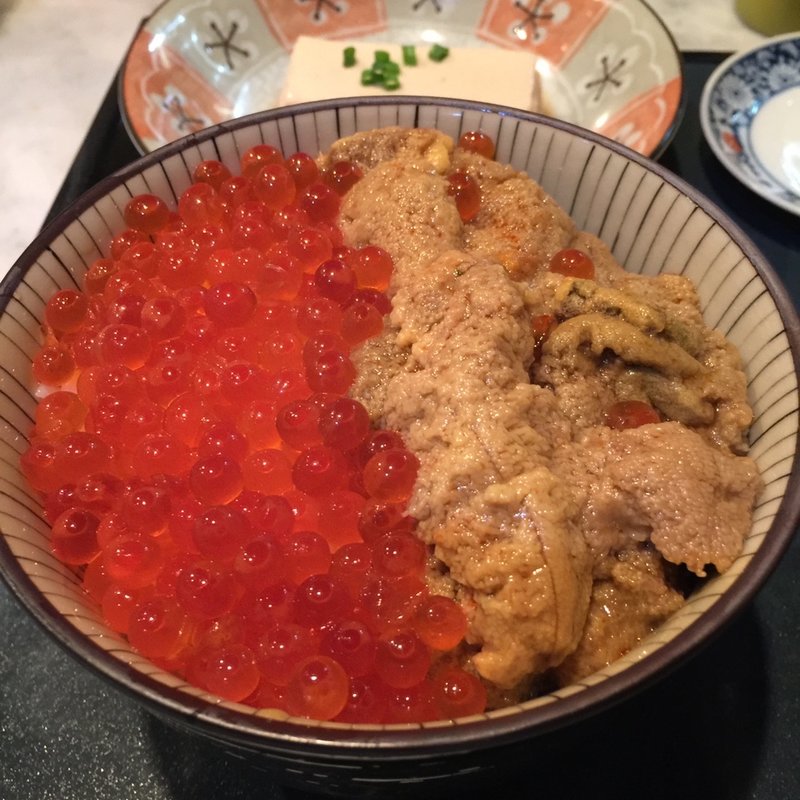 うにいくら丼(ぺりーのいくら丼)