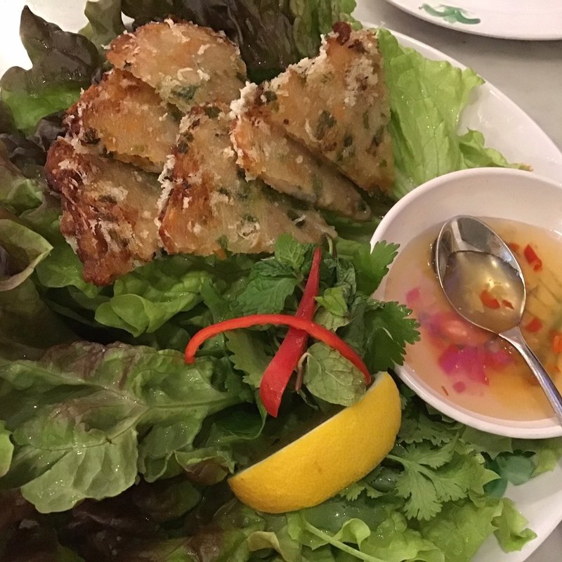 (シンガポール海南鶏飯　日本橋三井タワー店)