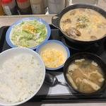 シュクメルリ鍋定食 チーズ増量(松屋 中野坂上店)