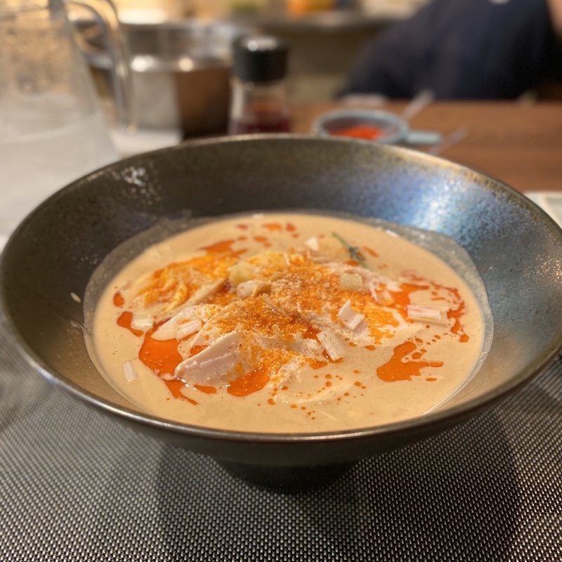 白坦坦(マルコンメン)