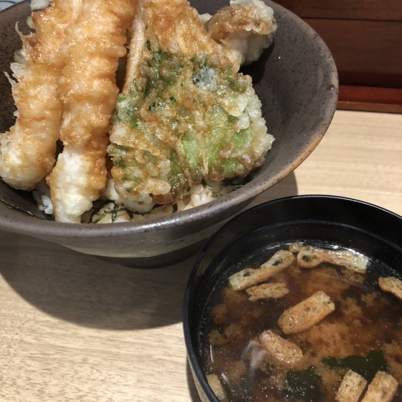 喜久や天丼(立呑み天ぷらKIKU)