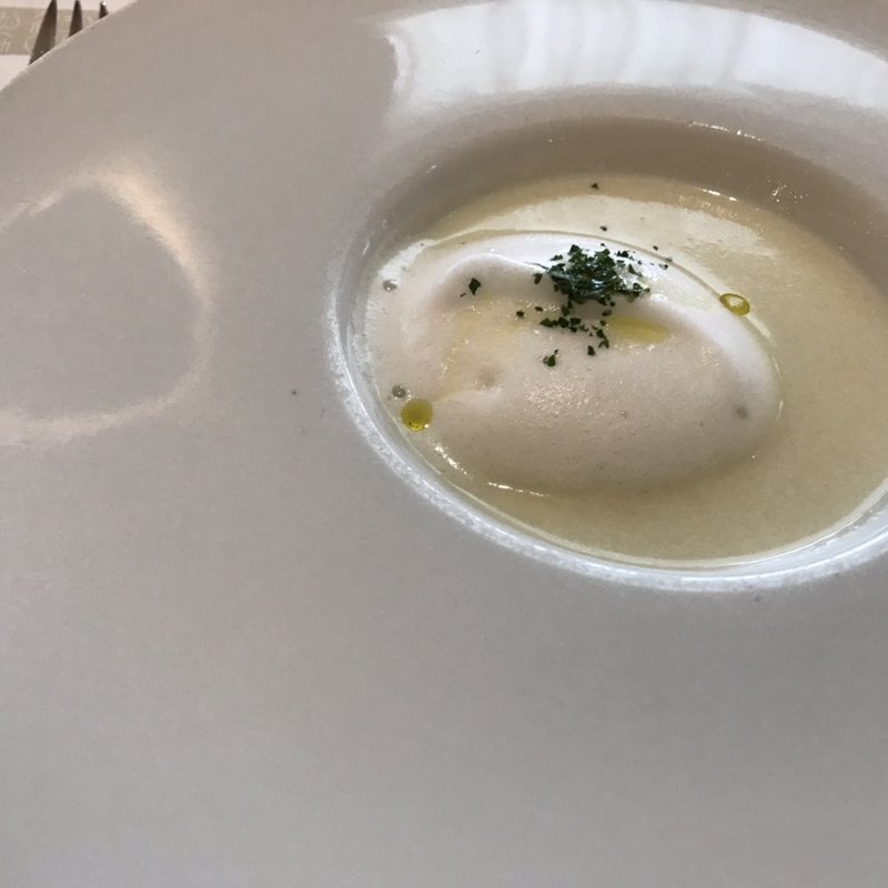 コース　カリフラワーのポタージュ(ポン・マリー)