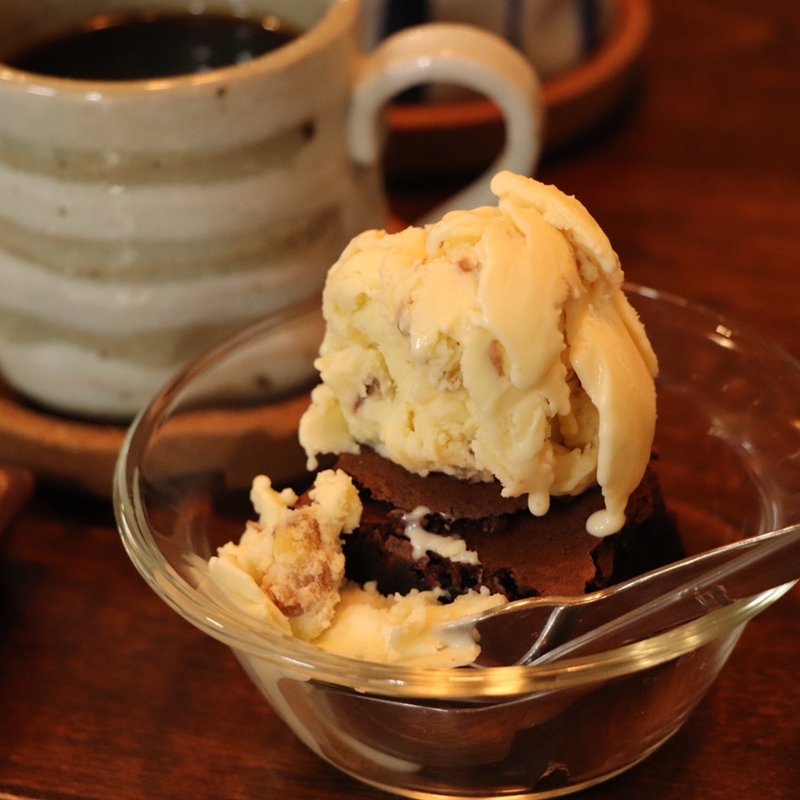 ブラウニー(Y's coffee roaster & baked Shop)