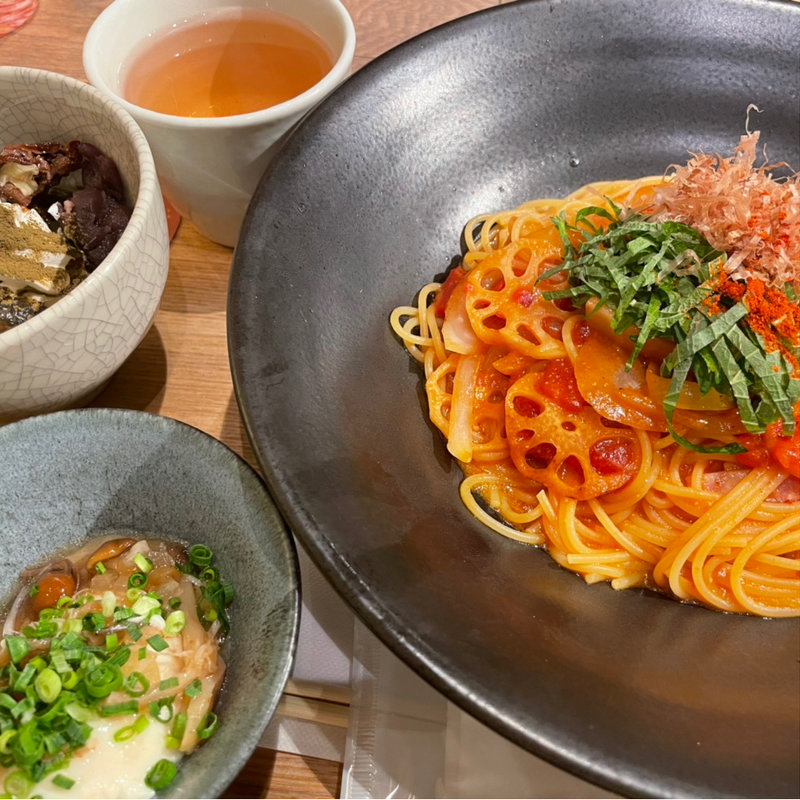 (こなな 天神店)