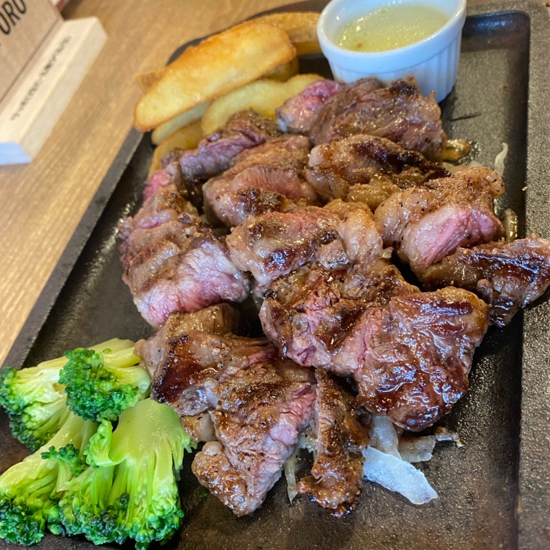 ゲタカルビステーキ (240g)(肉バル ガブット 吹田店)
