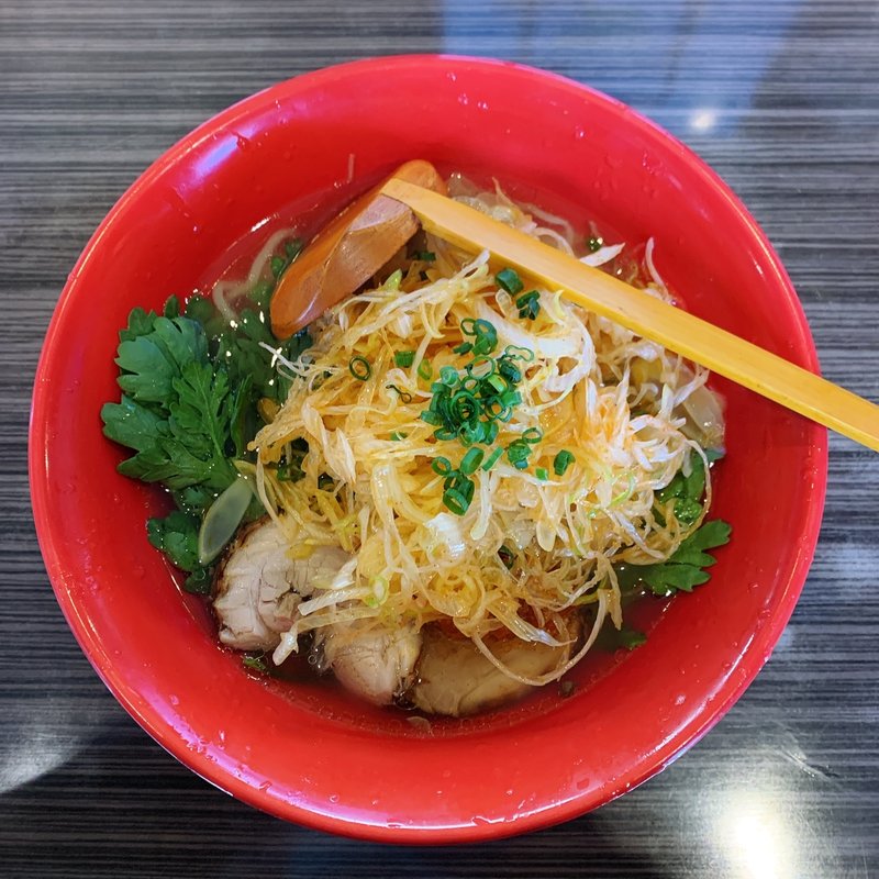 赤丸塩らー麺(厚木本丸亭)