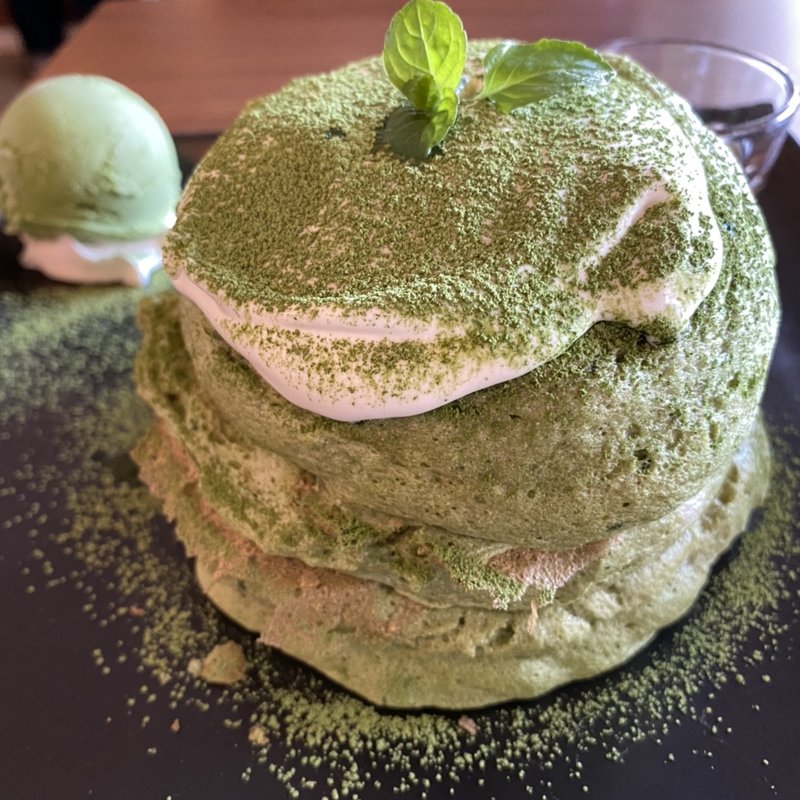 抹茶パンケーキ(512 CAFE & GRILL )