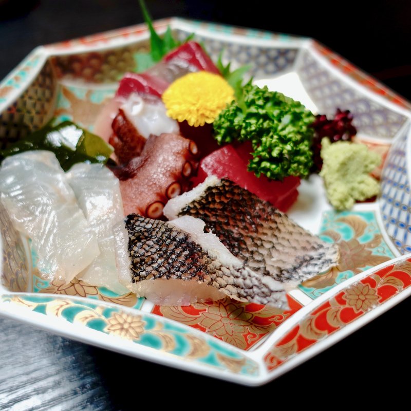 お造り盛合わせ　梅(活魚料理 いなさ)