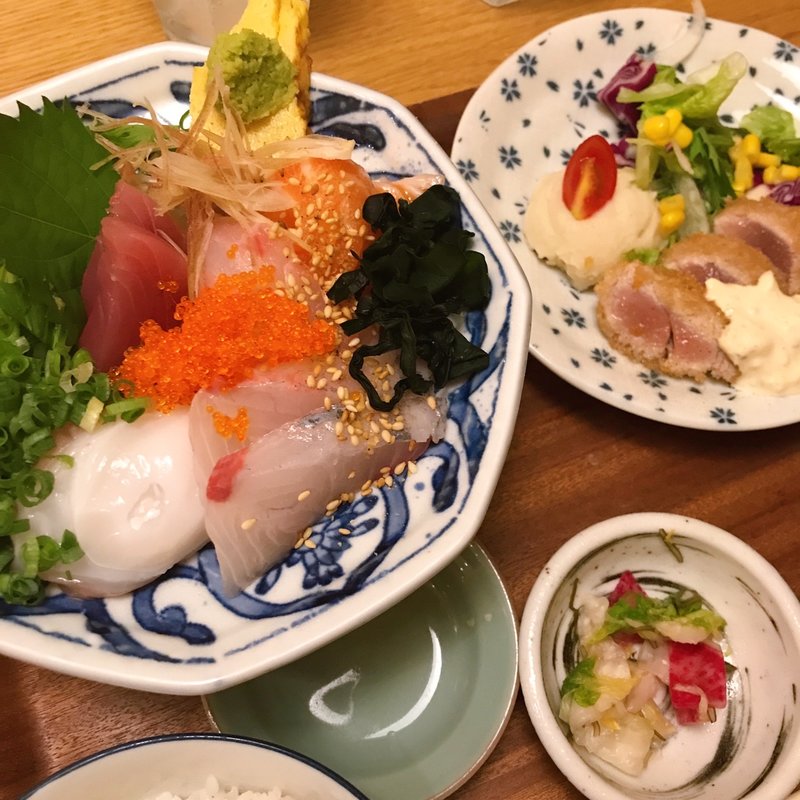 うみの食堂　お刺身豪快5点盛り(うみの食堂)