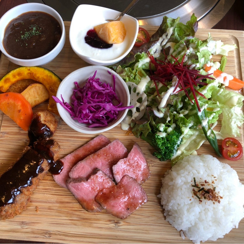 (黒毛和牛と旬野菜 Ogawatei 箕面本店)