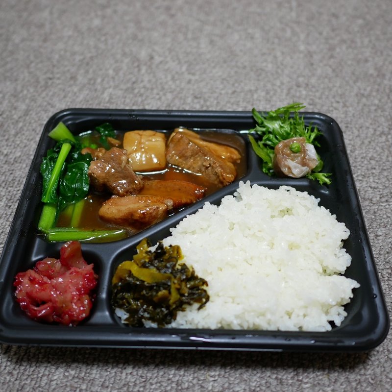 豚の角煮弁当(樂 （ラク）)