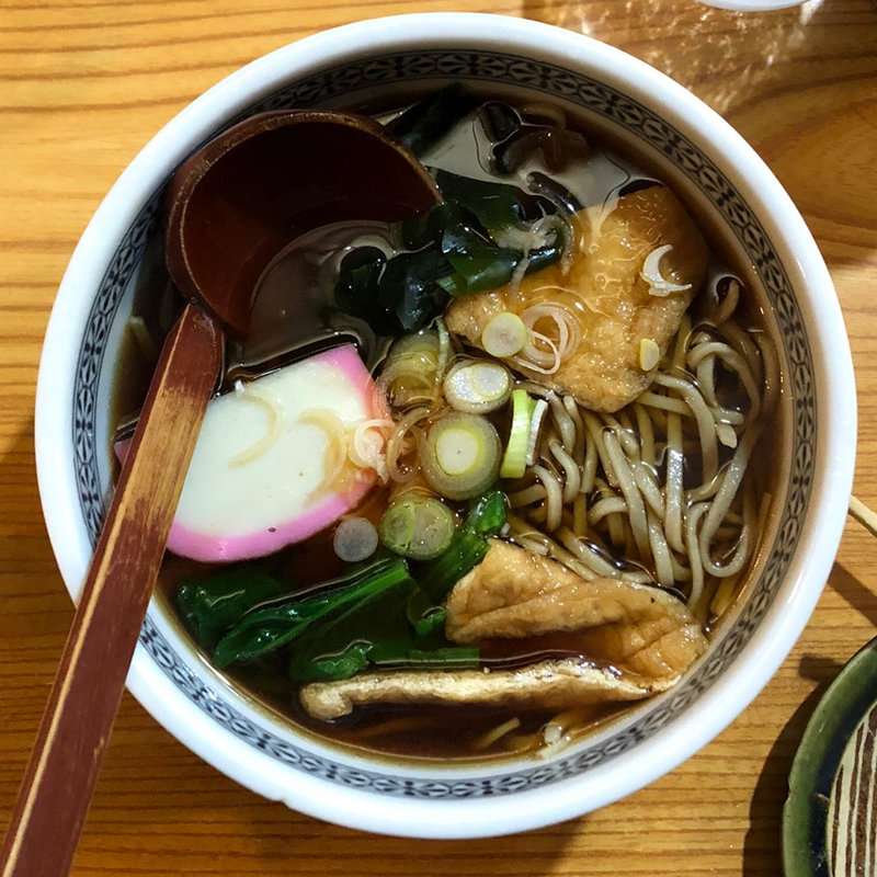 きつねそば(近江家)