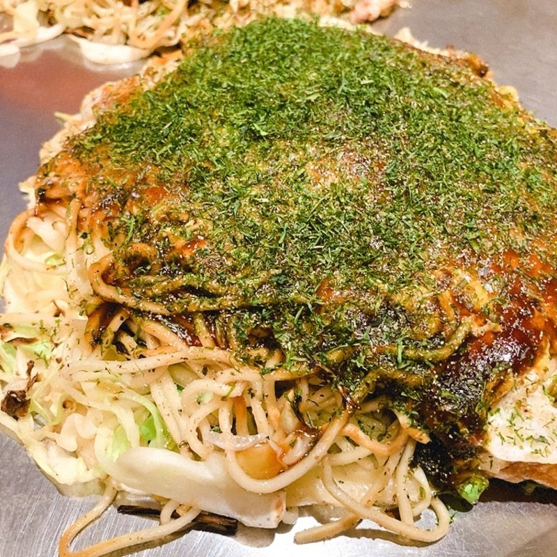 そば肉玉イカ天入り(八昌 （はっしょう）)