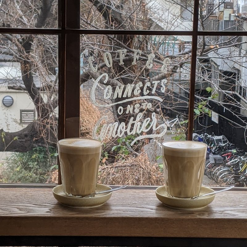 カフェラテLarge(オニバスコーヒー 中目黒)