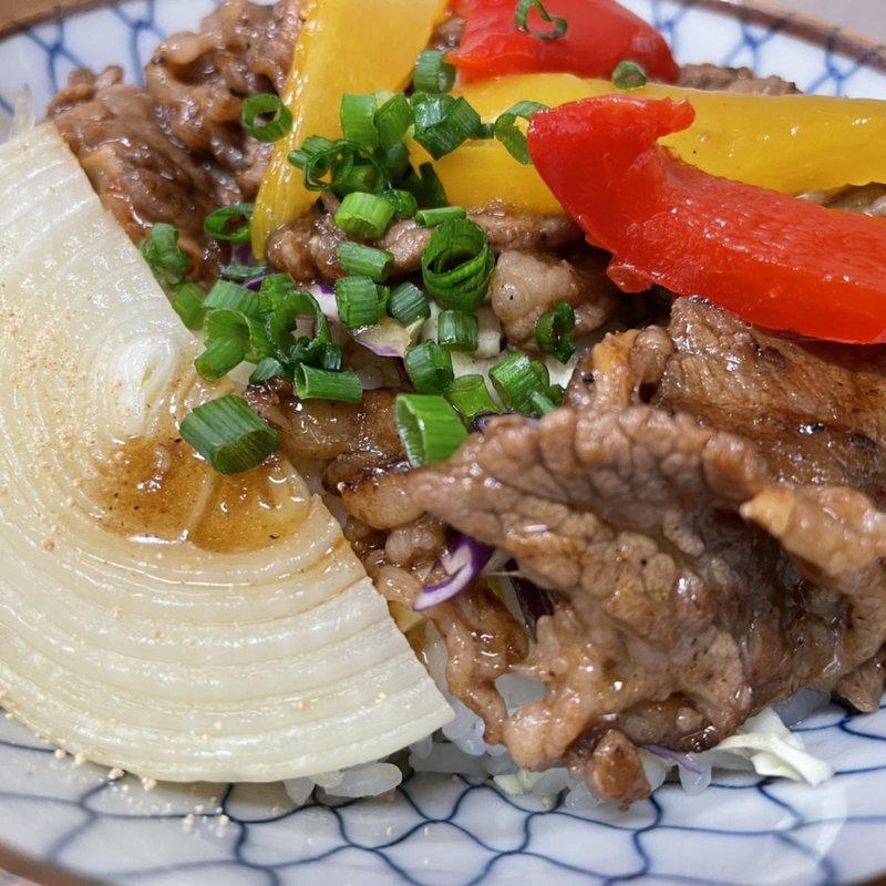 牛カルビ丼(ラーメン専科 竹末食堂)