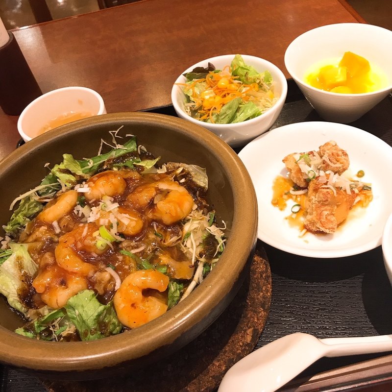 海老と岩海苔のXO醤風味の土鍋炒飯(口福炒飯楼 新宿ミロード店 )