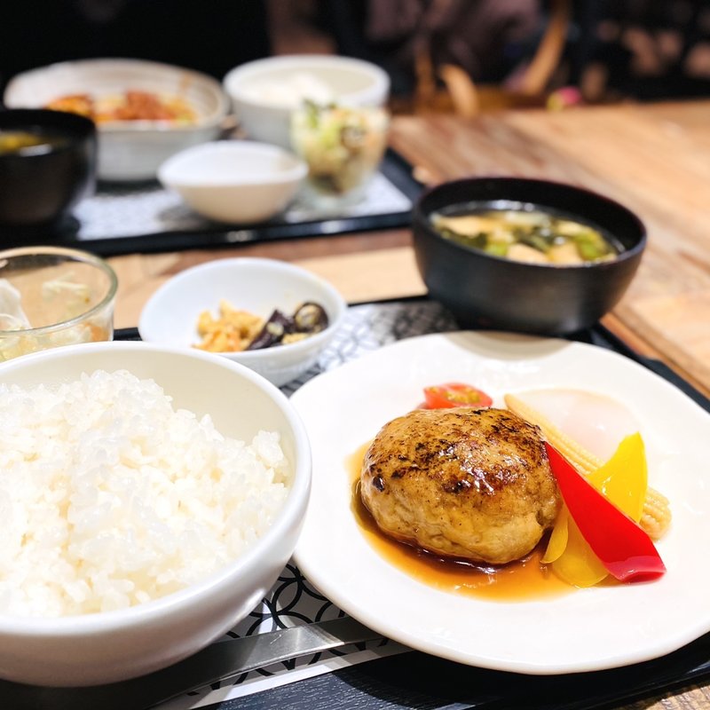 ヘルシーハンバーグ定食(海の見えるcafe&dining goo-note(ｸﾞｰﾉｰﾄ))