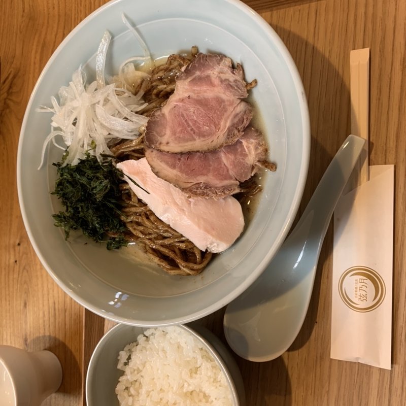 煮干し(自家製麺と定食 弦乃月)
