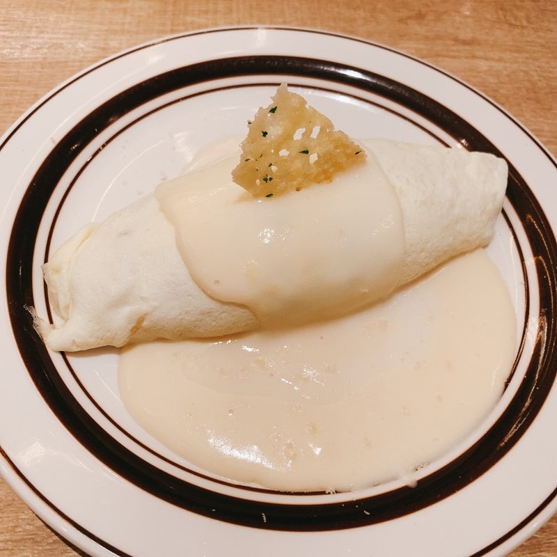 純白オムライス（セット）スモール(キッチン 大宮 MARK IS みなとみらい店 )