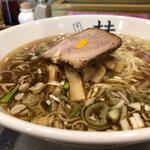 ラーメン小