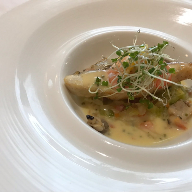 ルヴァンコース　お魚料理　鯛(ポン・マリー)