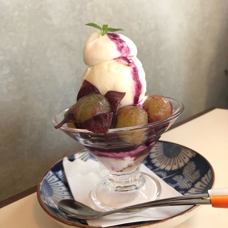 季節のパフェ(旭屋パーラー )