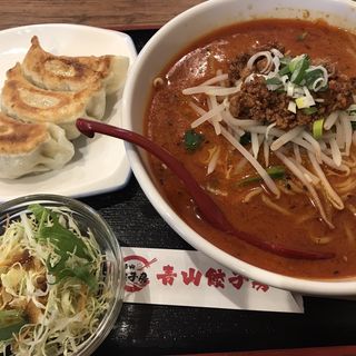 坦々麺(青山餃子房)