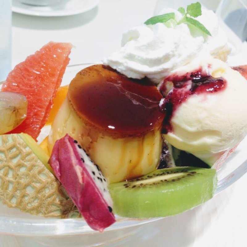 プリン・ア・ラ・モード(新宿高野本店 タカノフルーツパーラー)