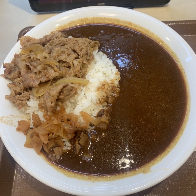 欧風牛カレー 大盛(すき家 西新宿店 )