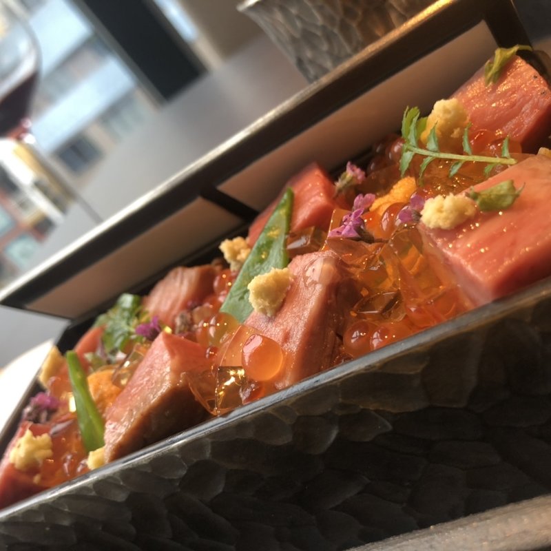 佐賀牛と雲丹の肉ちらし(佐賀牛 Sagaya 銀座)