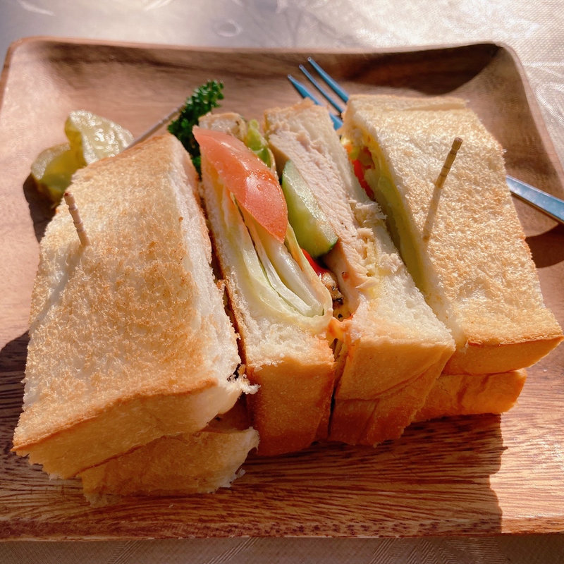 ローストチキン(えの木てい)
