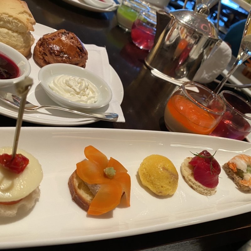 フラワーアフタヌーンティー(オールデイダイニング フレンチ キッチン)