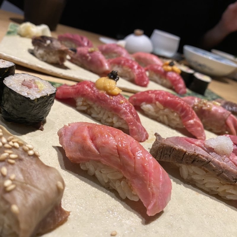 牛肉寿司プレミアム御膳(肉割烹 KINTAN コレド室町)