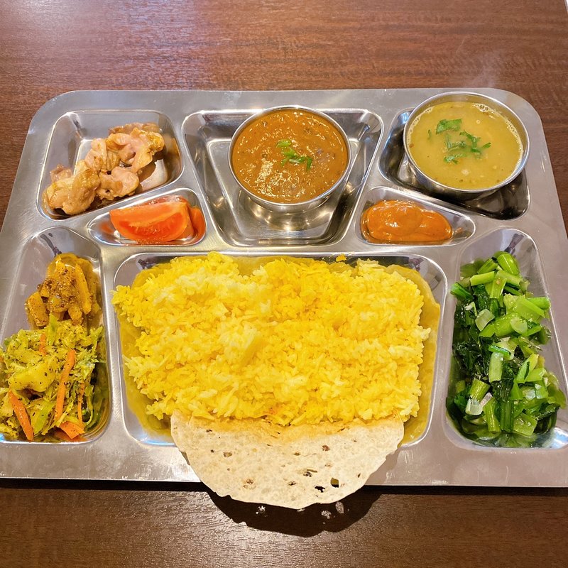 ダルバート(スマイルキッチンヒマラヤンバル)