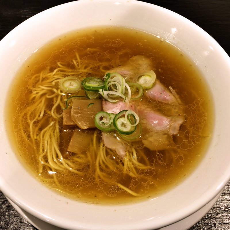 きりんの醤油拉麺(中洲きりん)