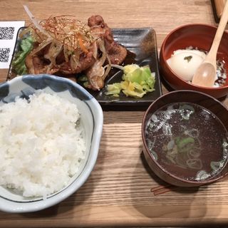 回鍋肉(肉汁餃子のダンダダン)