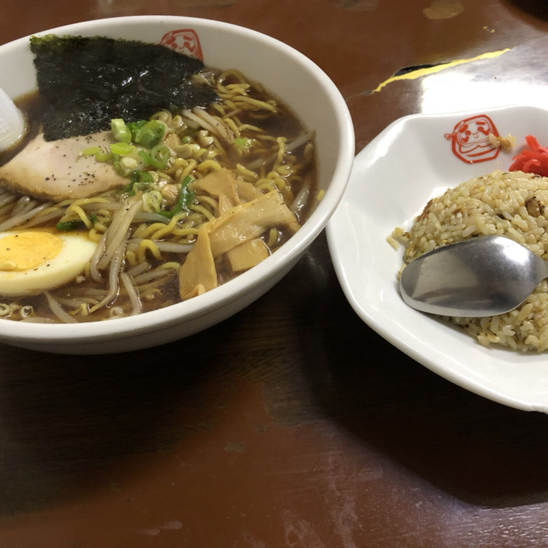 醤油ラーメン＆ミニチャーハン(ラーメンだるまや 美唄店)