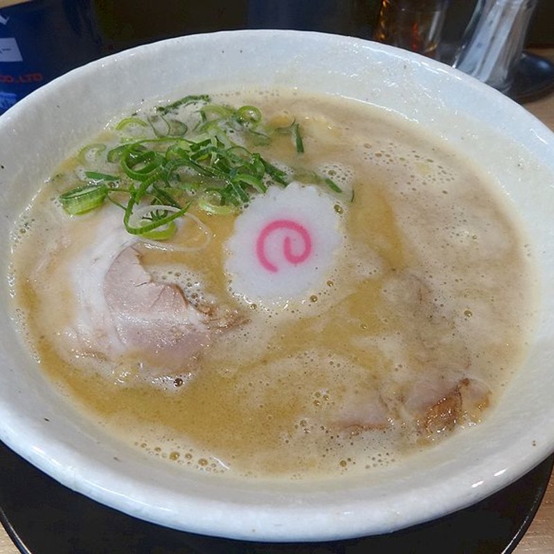 鶏豚骨ラーメン(布施 細見商店 )