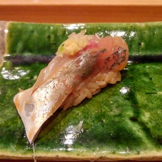 鯵(鮨 石島)