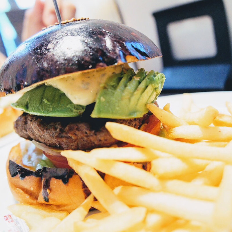 アボカドバーガー(ハングリーへブン 目黒店)