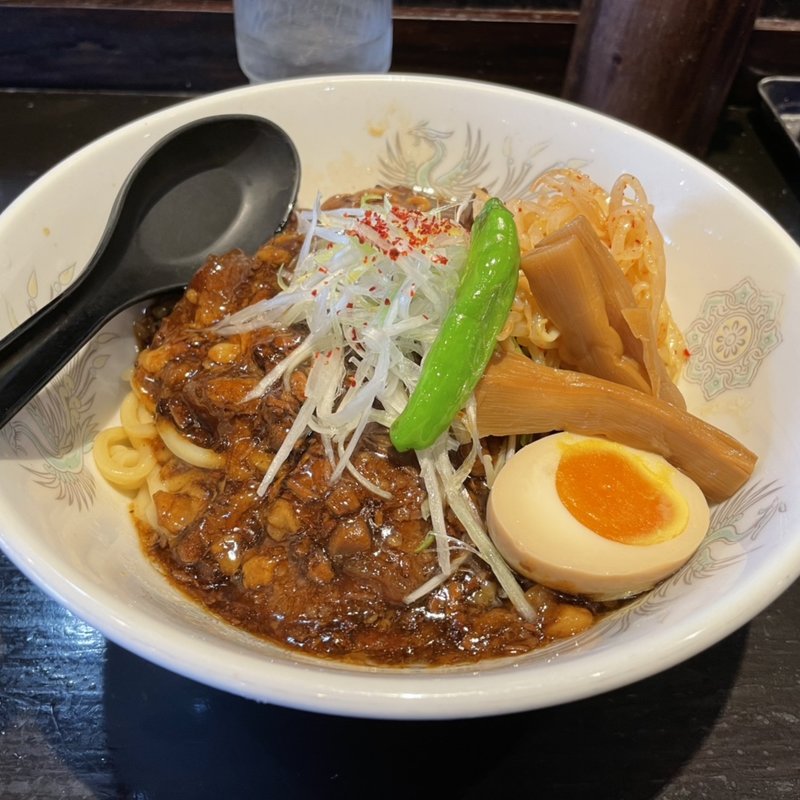 牛スジ中華風煮込みまぜそば(柳麺まる重)