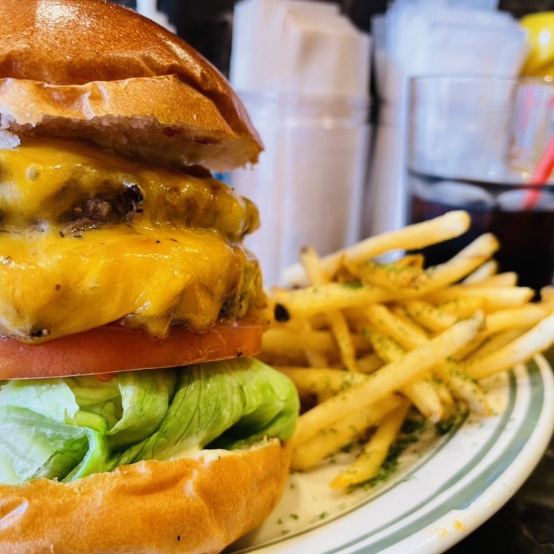 ダブルチーズバーガー(グッド マンチーズ （GOOD MUNCHIES）)