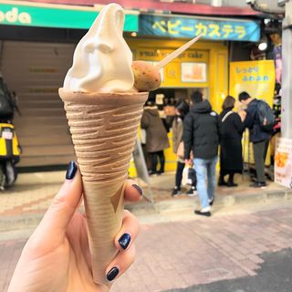 北海道生乳ソフトクリーム(ベビーカステラ専門店 &all アンドオール)